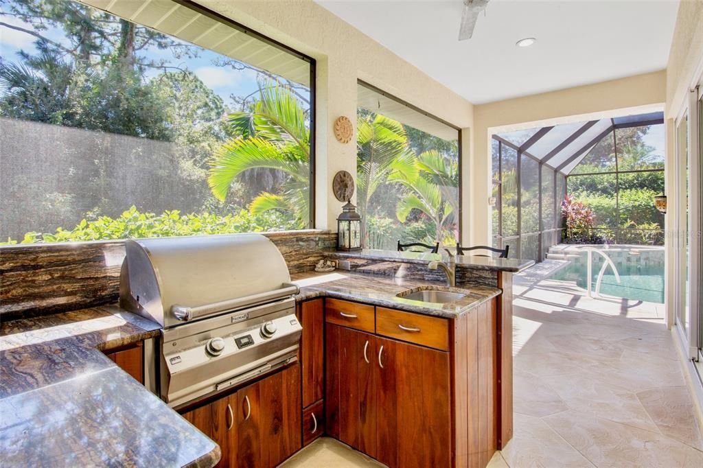En Venta: $1,099,999 (4 camas, 3 baños, 3123 Pies cuadrados)