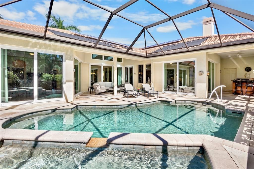 En Venta: $1,099,999 (4 camas, 3 baños, 3123 Pies cuadrados)