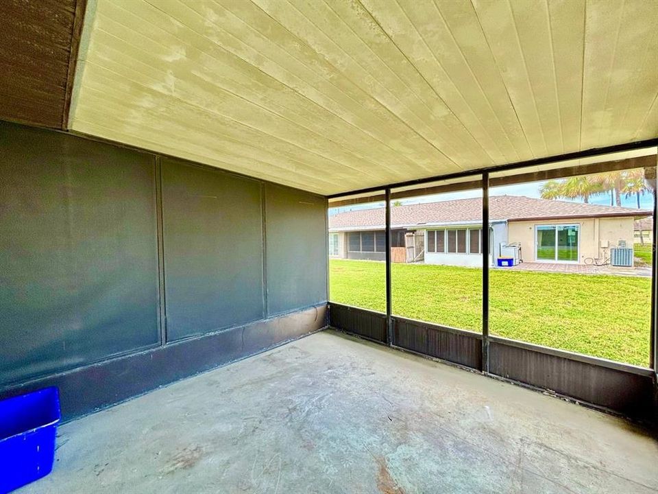 For Rent: $1,200 (1 beds, 1 baths, 593 Square Feet)