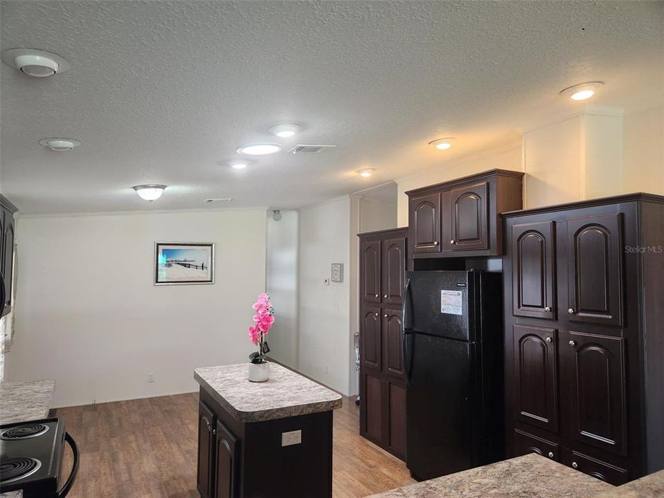 En Venta: $224,900 (3 camas, 2 baños, 1508 Pies cuadrados)