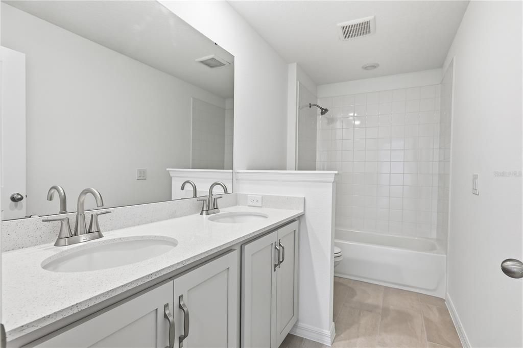 В аренду: $2,950 (3 спален, 3 ванн, 2791 Квадратных фут)