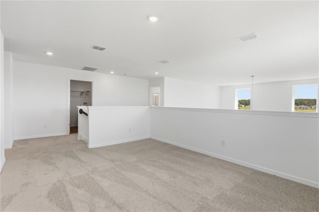 В аренду: $2,950 (3 спален, 3 ванн, 2791 Квадратных фут)
