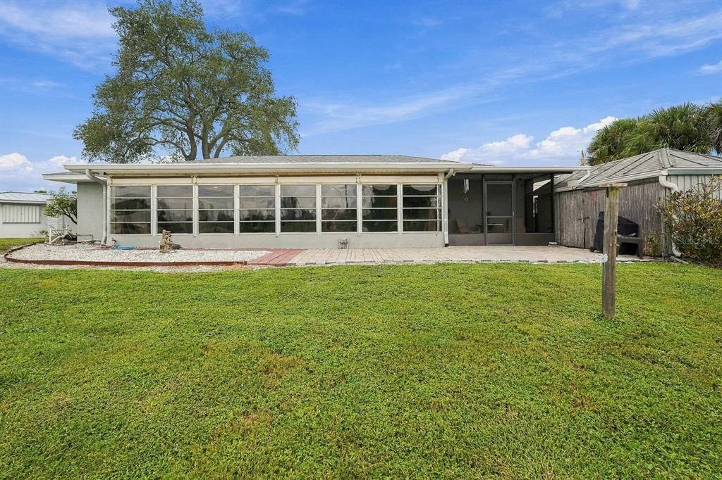 En Venta: $349,900 (2 camas, 2 baños, 1301 Pies cuadrados)