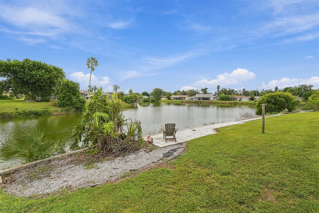 En Venta: $349,900 (2 camas, 2 baños, 1301 Pies cuadrados)