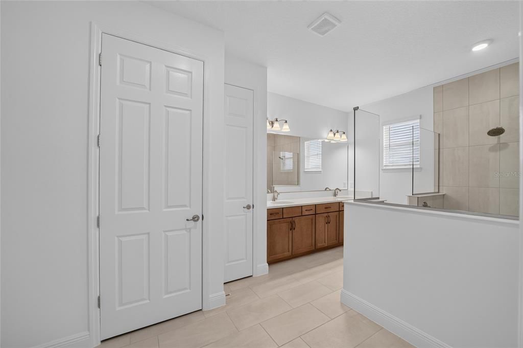 En Venta: $452,040 (2 camas, 2 baños, 2019 Pies cuadrados)