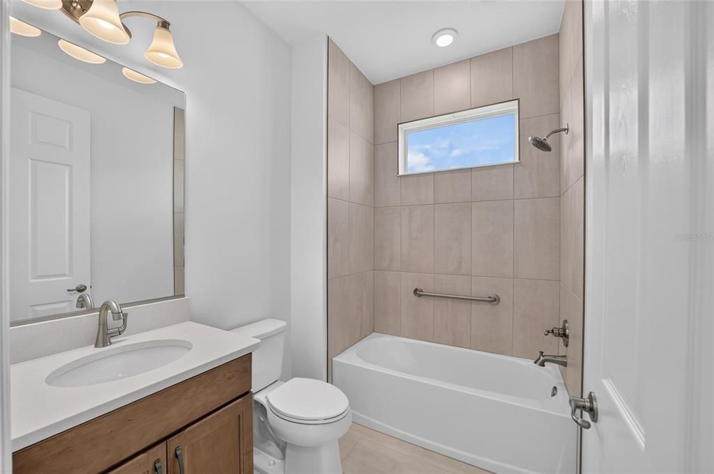 En Venta: $452,040 (2 camas, 2 baños, 2019 Pies cuadrados)