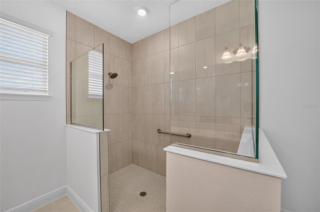 En Venta: $452,040 (2 camas, 2 baños, 2019 Pies cuadrados)