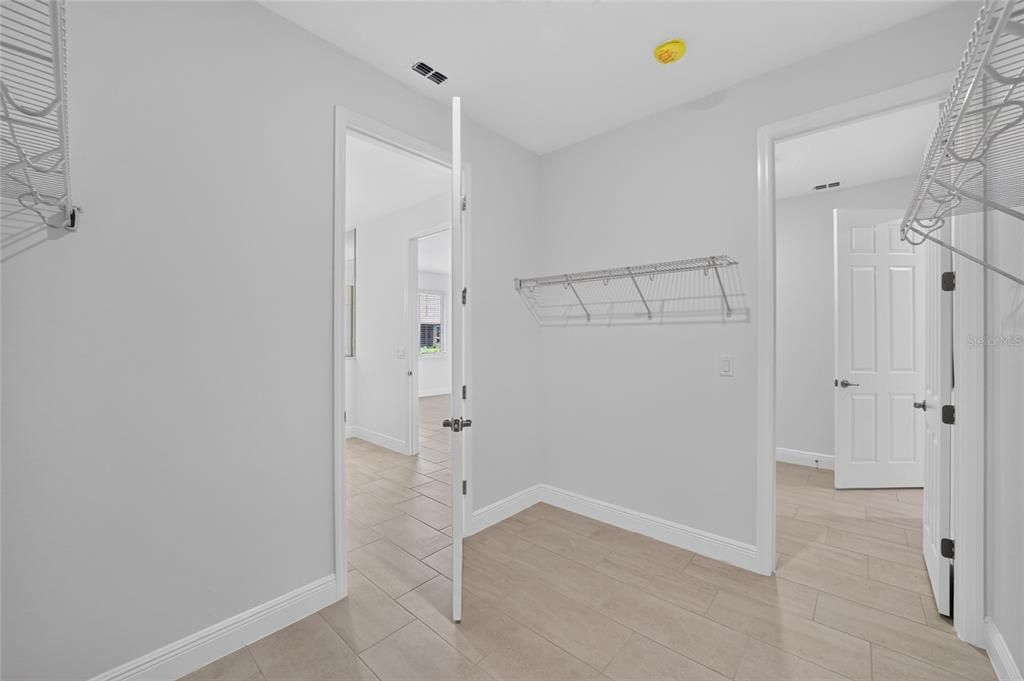 En Venta: $452,040 (2 camas, 2 baños, 2019 Pies cuadrados)