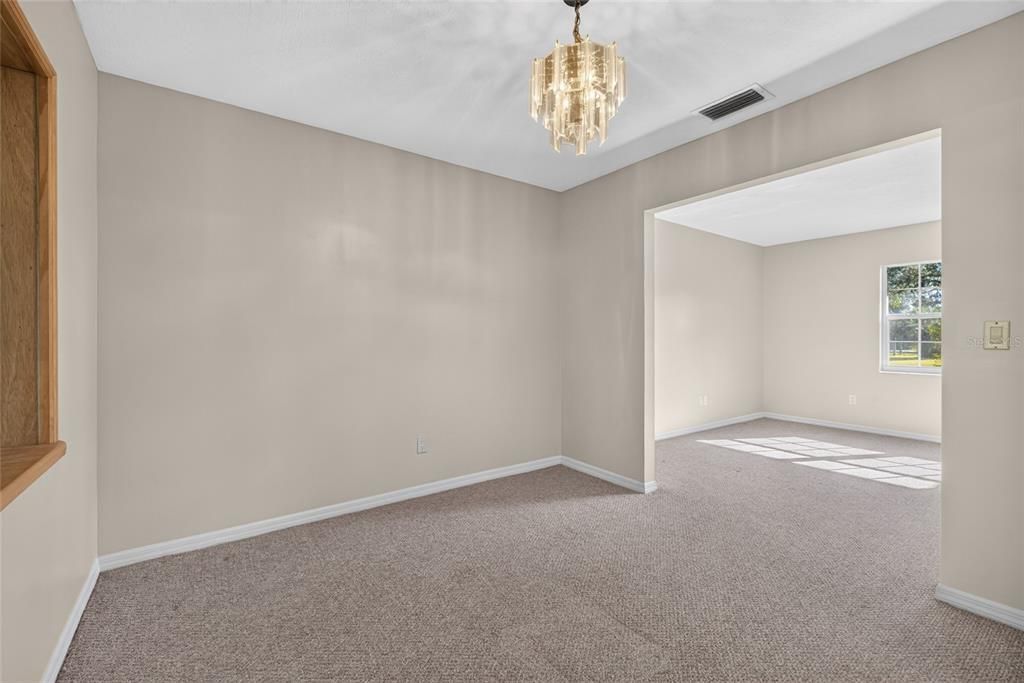 En Venta: $269,900 (2 camas, 2 baños, 1366 Pies cuadrados)
