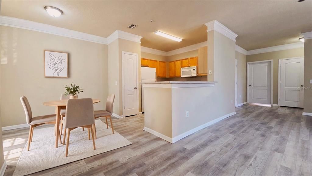En Venta: $219,995 (3 camas, 2 baños, 1369 Pies cuadrados)