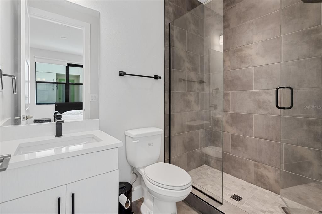For Rent: $4,800 (3 beds, 3 baths, 2097 Square Feet)