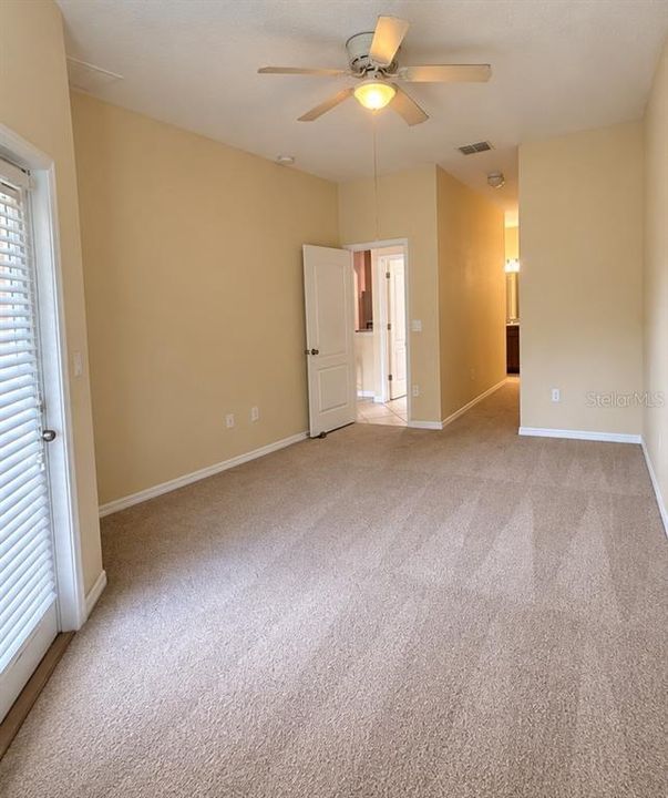For Rent: $2,600 (3 beds, 2 baths, 2208 Square Feet)
