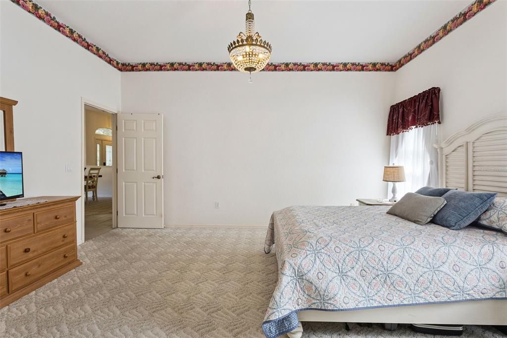 For Sale: $410,000 (3 beds, 2 baths, 2175 Square Feet)