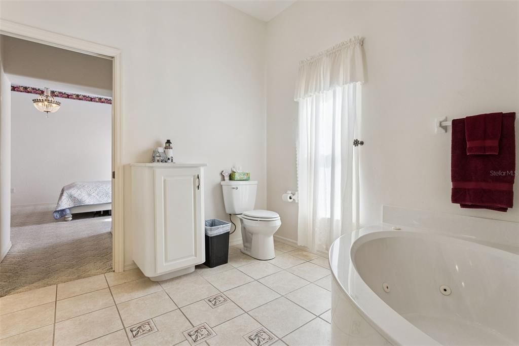For Sale: $410,000 (3 beds, 2 baths, 2175 Square Feet)