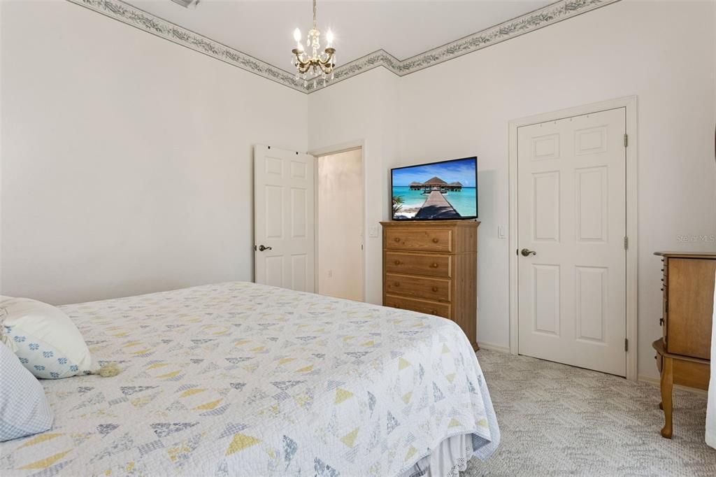 For Sale: $410,000 (3 beds, 2 baths, 2175 Square Feet)