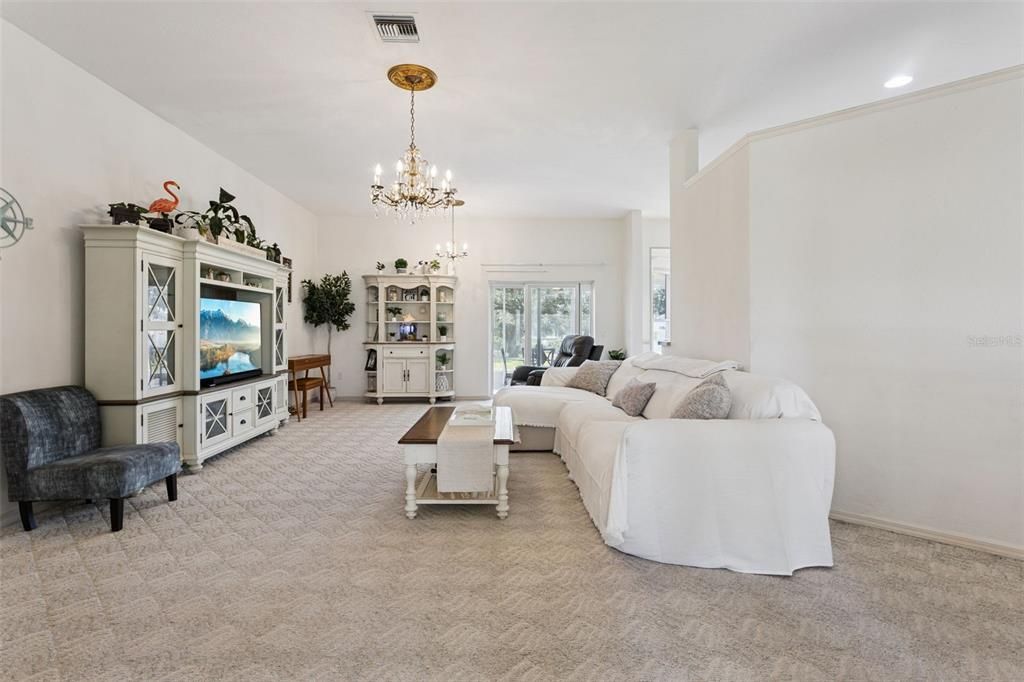For Sale: $410,000 (3 beds, 2 baths, 2175 Square Feet)