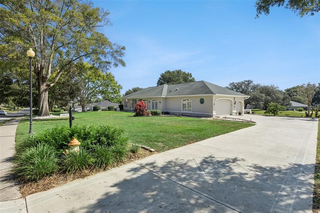 For Sale: $410,000 (3 beds, 2 baths, 2175 Square Feet)