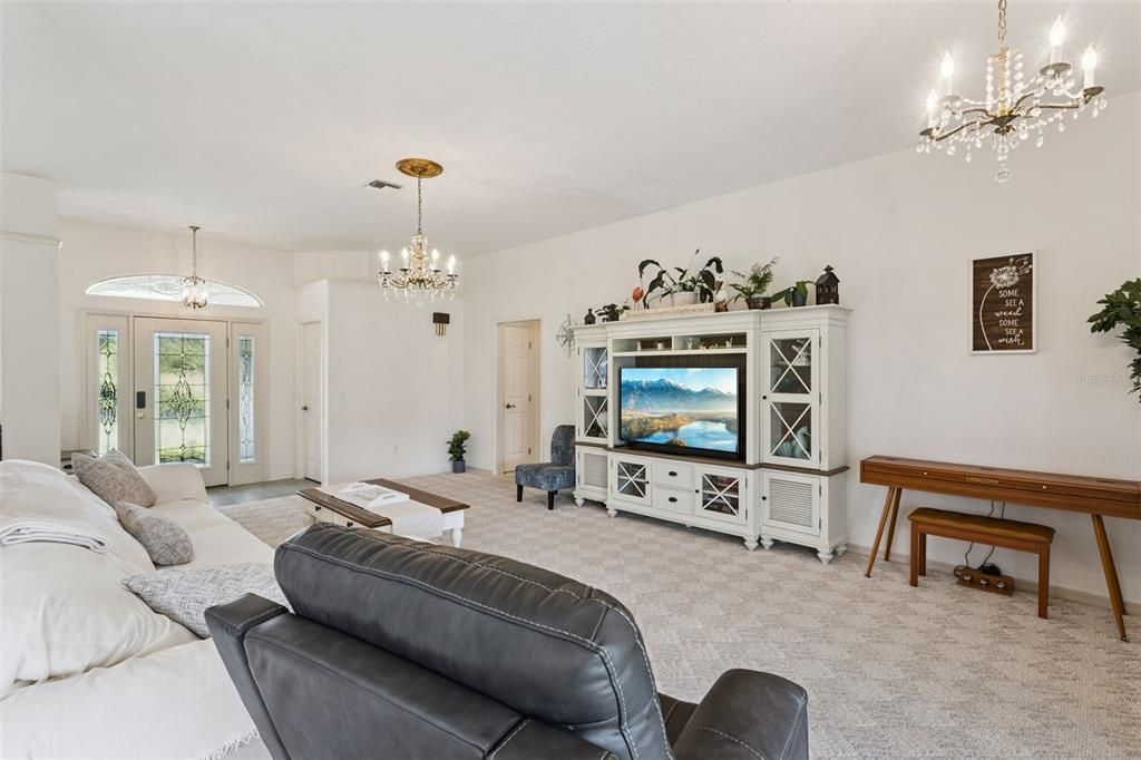 For Sale: $410,000 (3 beds, 2 baths, 2175 Square Feet)