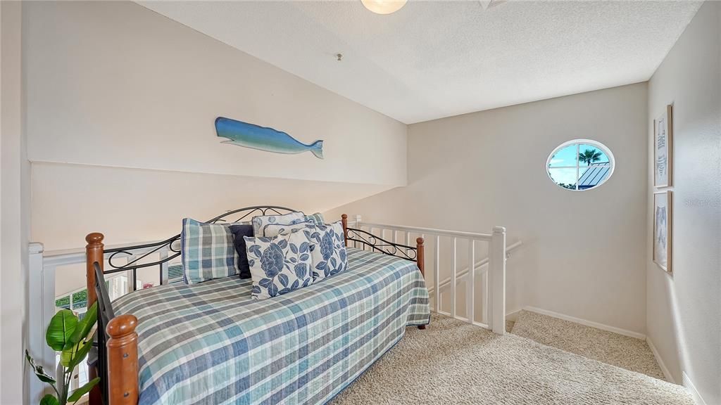 For Sale: $899,000 (3 beds, 2 baths, 1495 Square Feet)