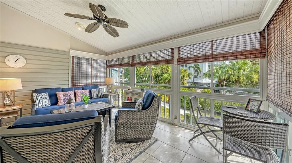 For Sale: $899,000 (3 beds, 2 baths, 1495 Square Feet)