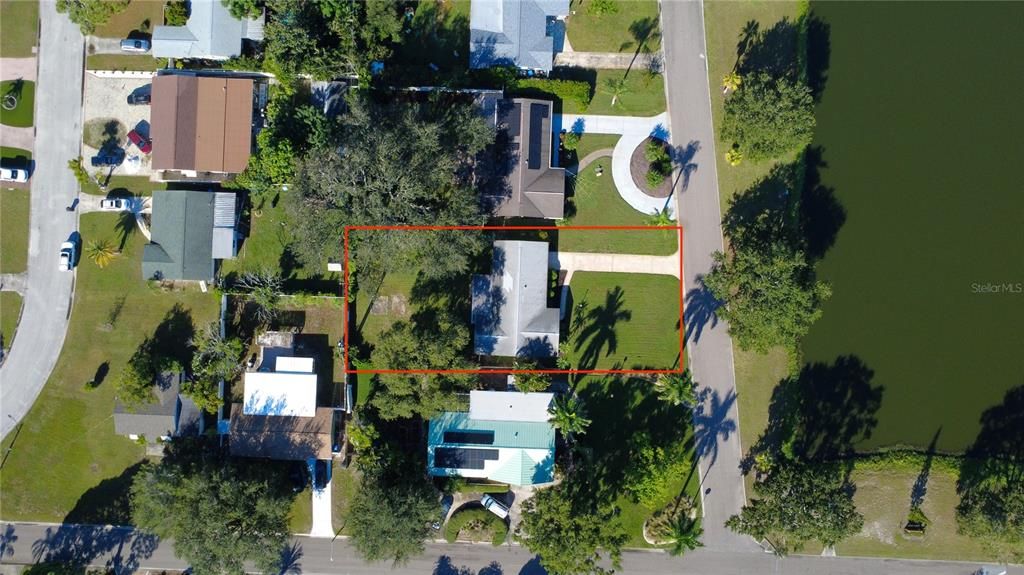For Sale: $425,000 (2 beds, 2 baths, 1236 Square Feet)