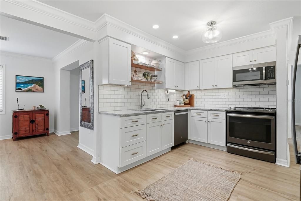 En Venta: $375,000 (3 camas, 2 baños, 1498 Pies cuadrados)