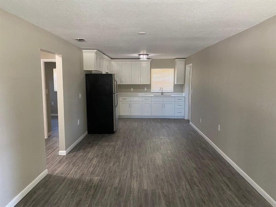 For Rent: $1,517 (3 beds, 1 baths, 1150 Square Feet)