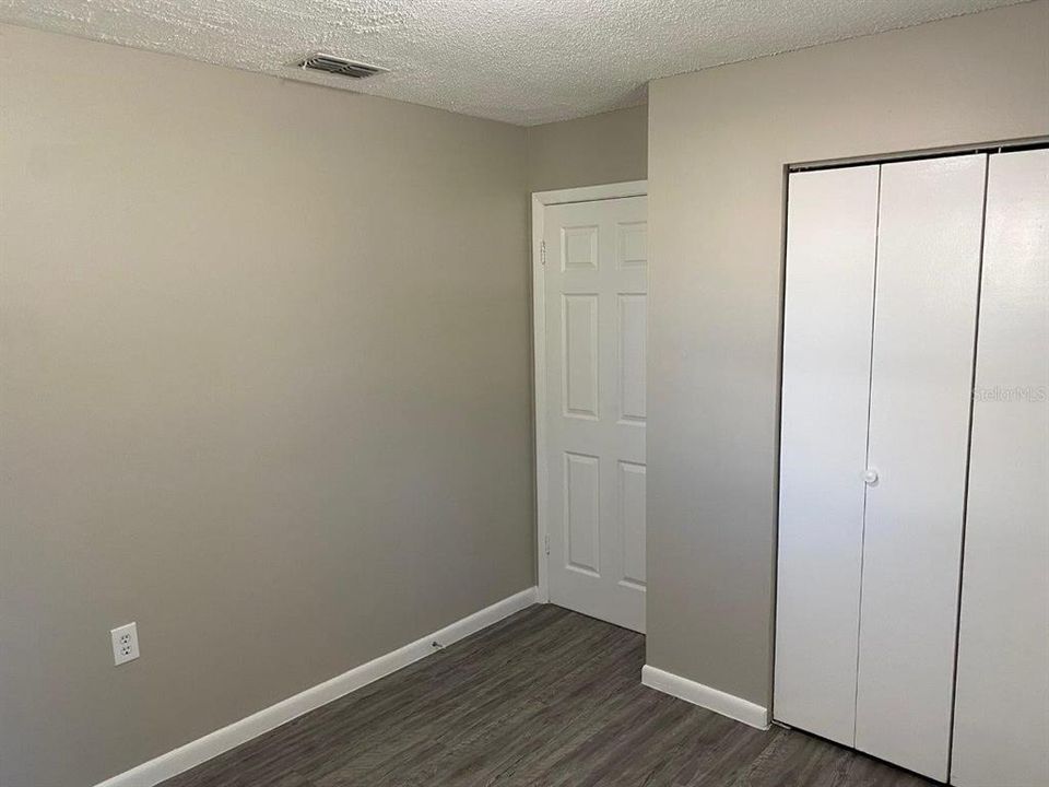 For Rent: $1,517 (3 beds, 1 baths, 1150 Square Feet)