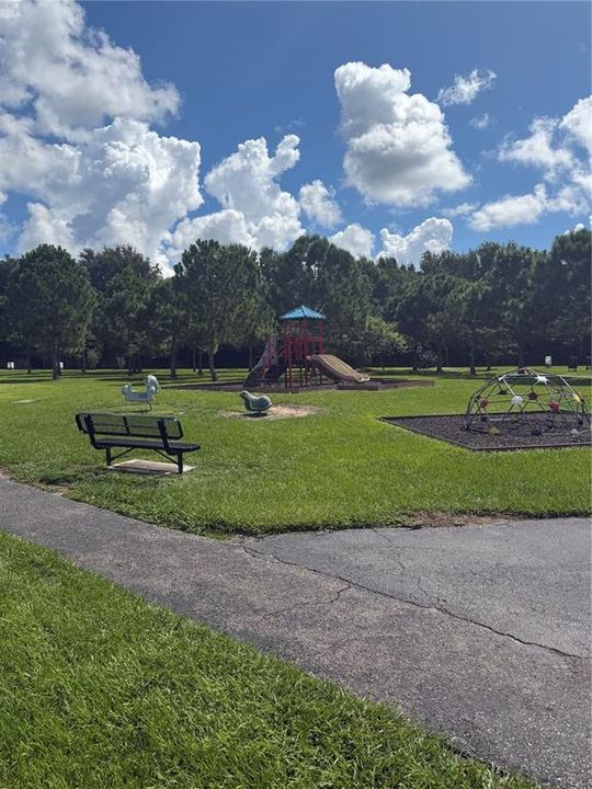 For Rent: $2,600 (3 beds, 2 baths, 1565 Square Feet)