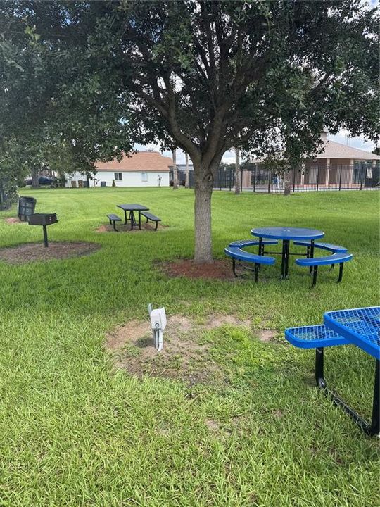 For Rent: $2,600 (3 beds, 2 baths, 1565 Square Feet)