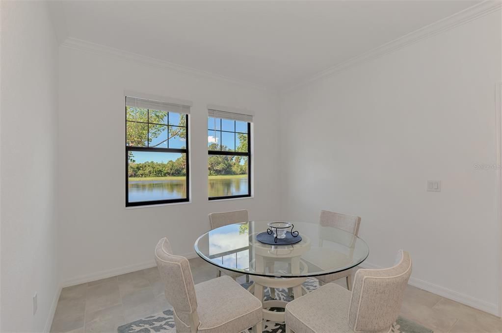 En Venta: $374,900 (2 camas, 2 baños, 1379 Pies cuadrados)