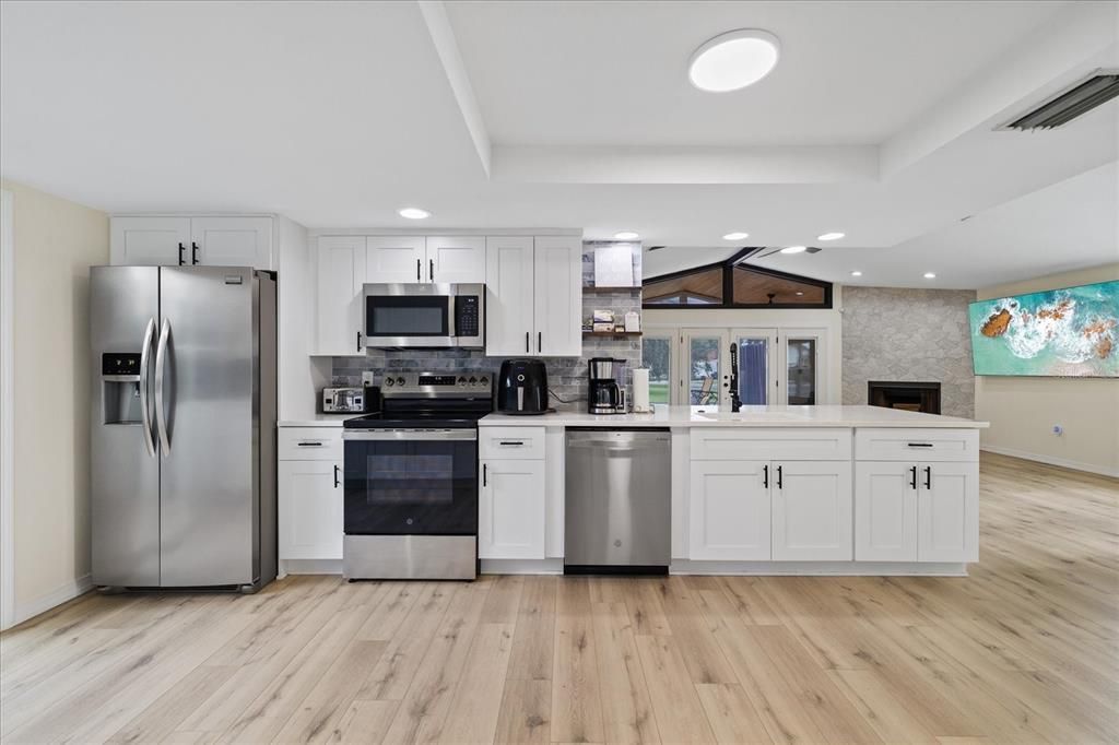 En Venta: $460,000 (3 camas, 2 baños, 1693 Pies cuadrados)