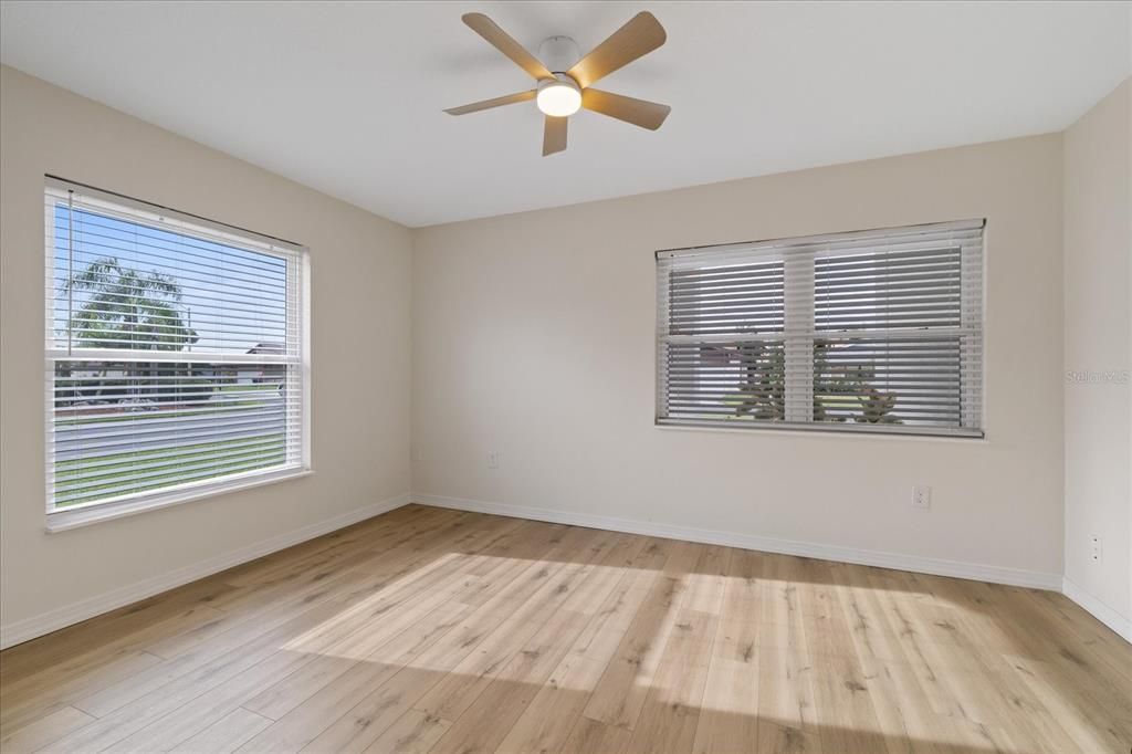En Venta: $460,000 (3 camas, 2 baños, 1693 Pies cuadrados)