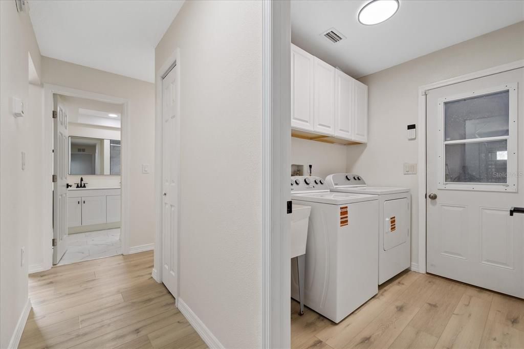 En Venta: $460,000 (3 camas, 2 baños, 1693 Pies cuadrados)
