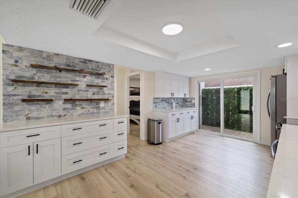 En Venta: $460,000 (3 camas, 2 baños, 1693 Pies cuadrados)