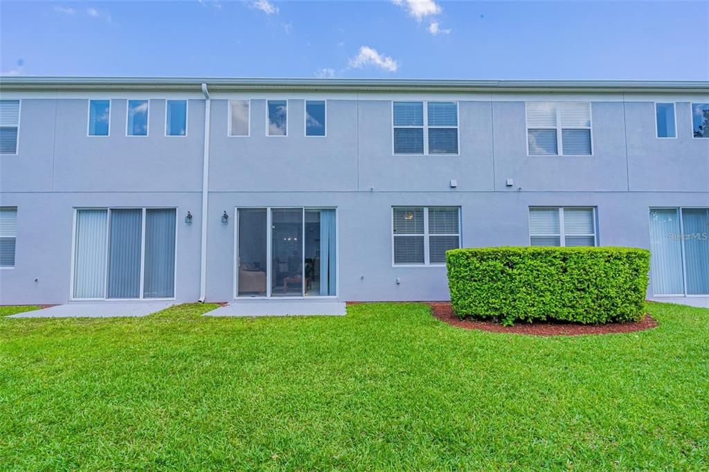 For Rent: $2,500 (3 beds, 3 baths, 2018 Square Feet)