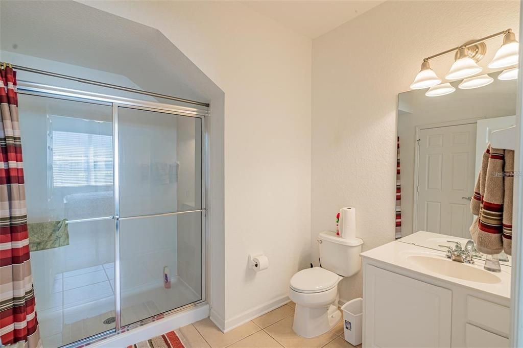 For Rent: $2,500 (3 beds, 3 baths, 2018 Square Feet)