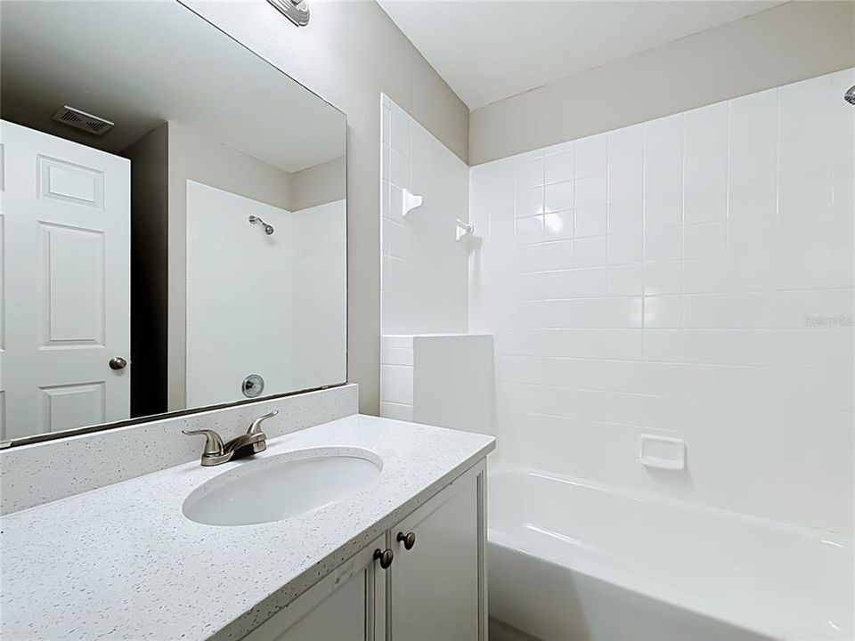 For Sale: $359,900 (3 beds, 2 baths, 1833 Square Feet)