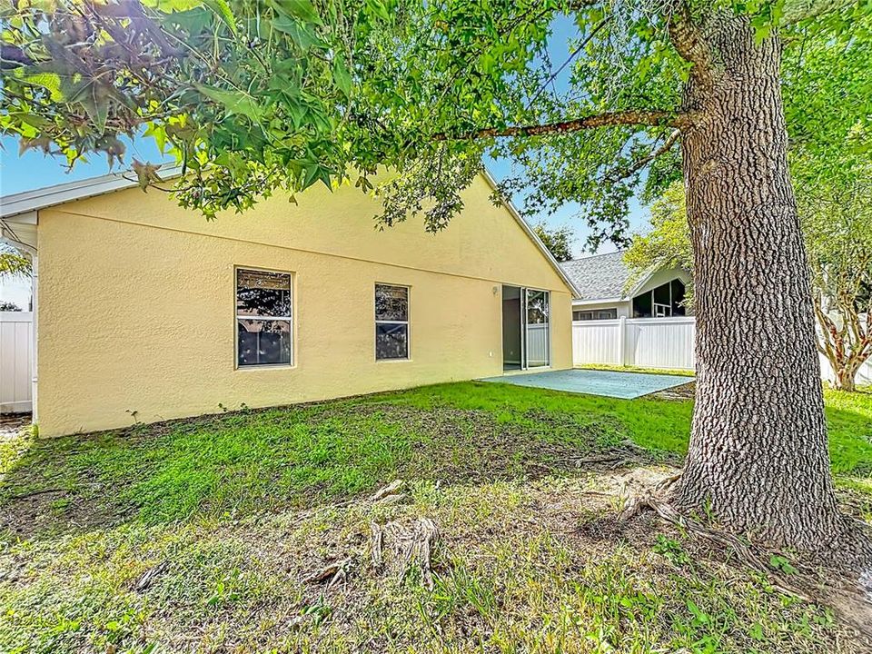 For Sale: $359,900 (3 beds, 2 baths, 1833 Square Feet)