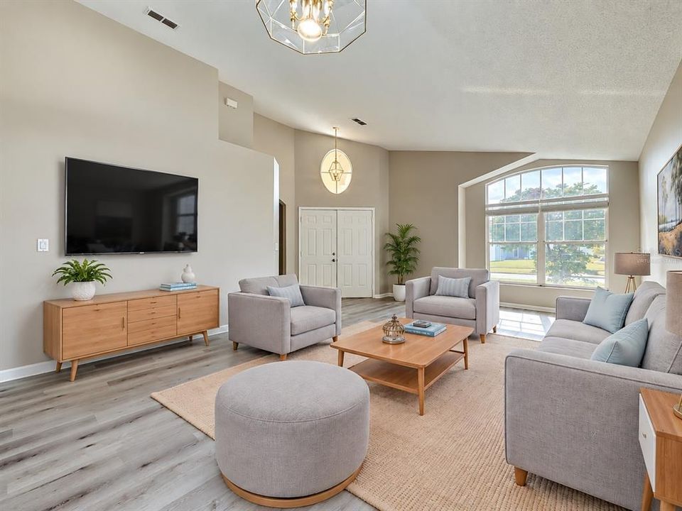 For Sale: $359,900 (3 beds, 2 baths, 1833 Square Feet)