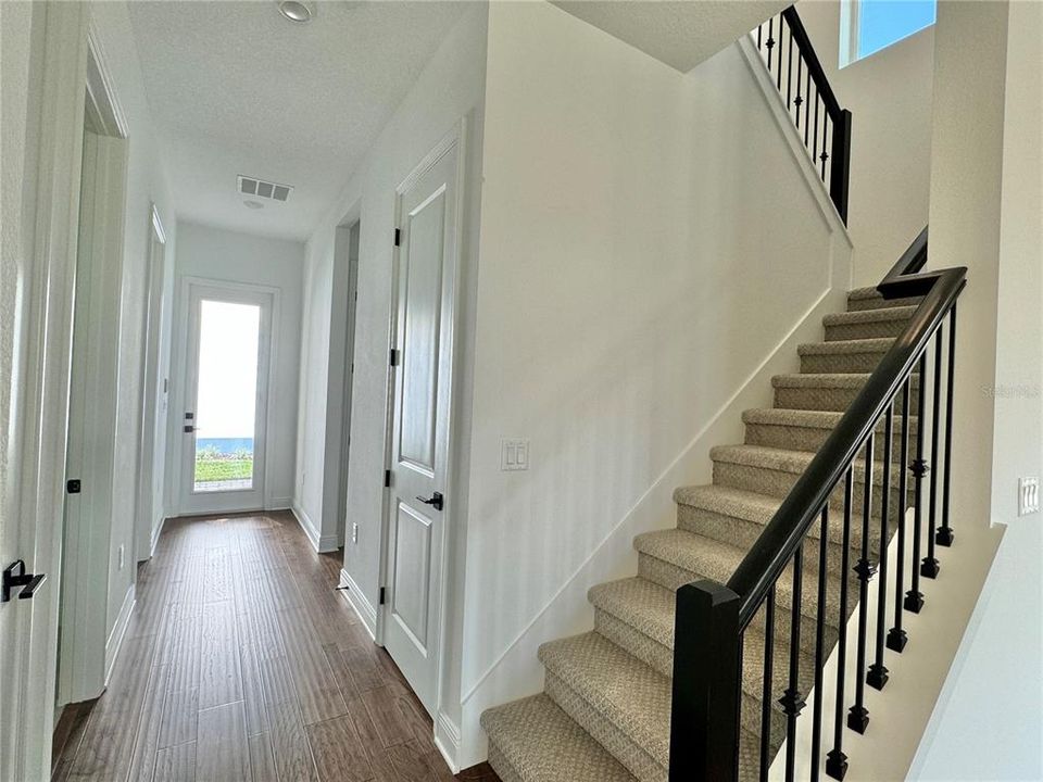 For Sale: $859,990 (5 beds, 4 baths, 3260 Square Feet)