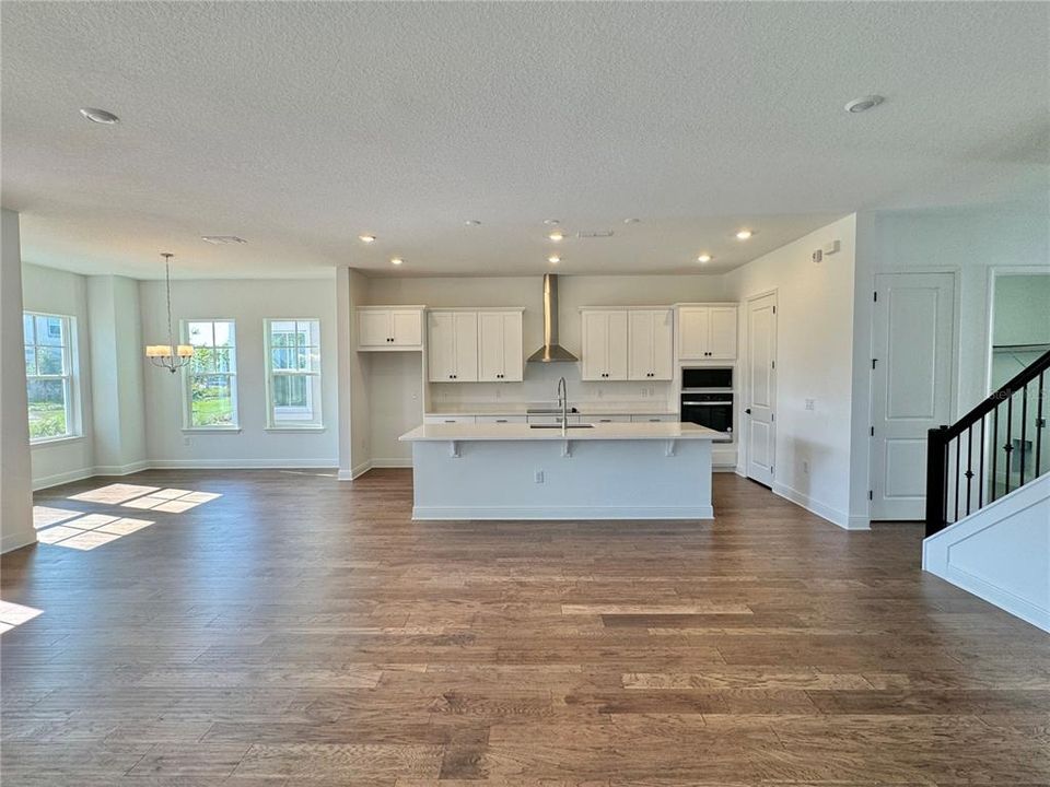 For Sale: $859,990 (5 beds, 4 baths, 3260 Square Feet)