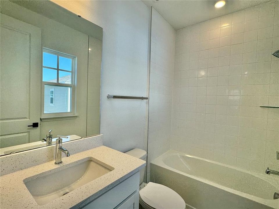 For Sale: $859,990 (5 beds, 4 baths, 3260 Square Feet)