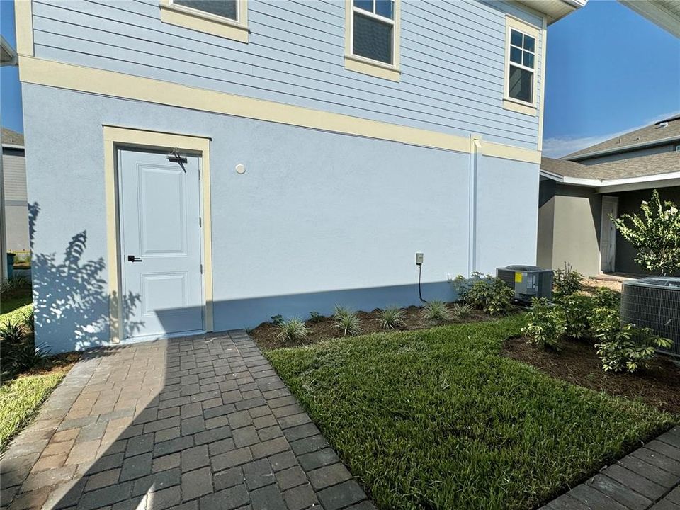 For Sale: $859,990 (5 beds, 4 baths, 3260 Square Feet)