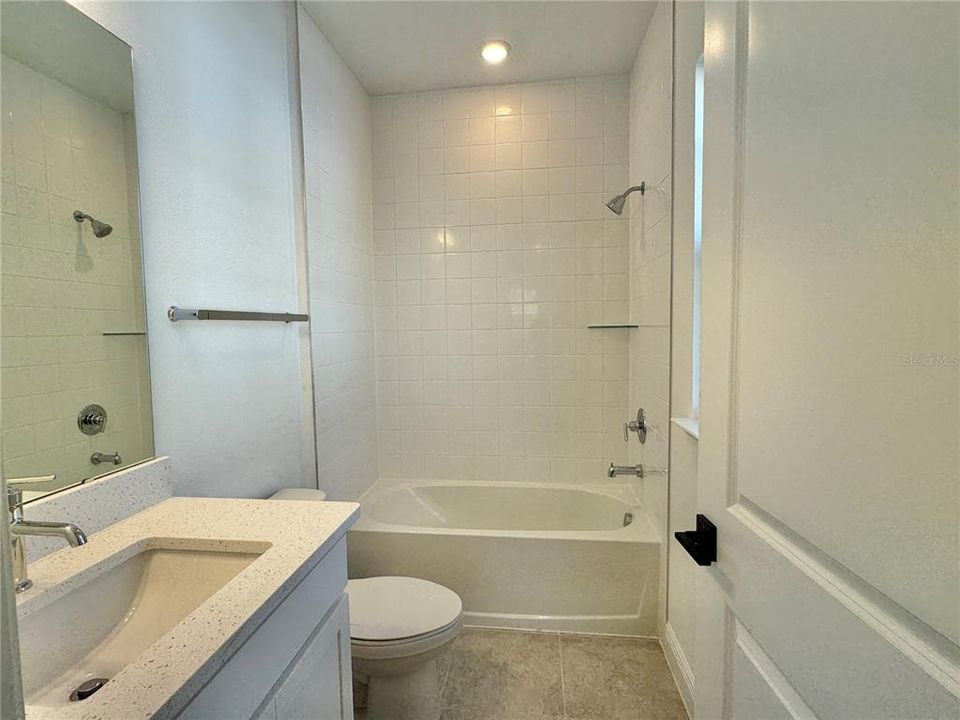 For Sale: $859,990 (5 beds, 4 baths, 3260 Square Feet)