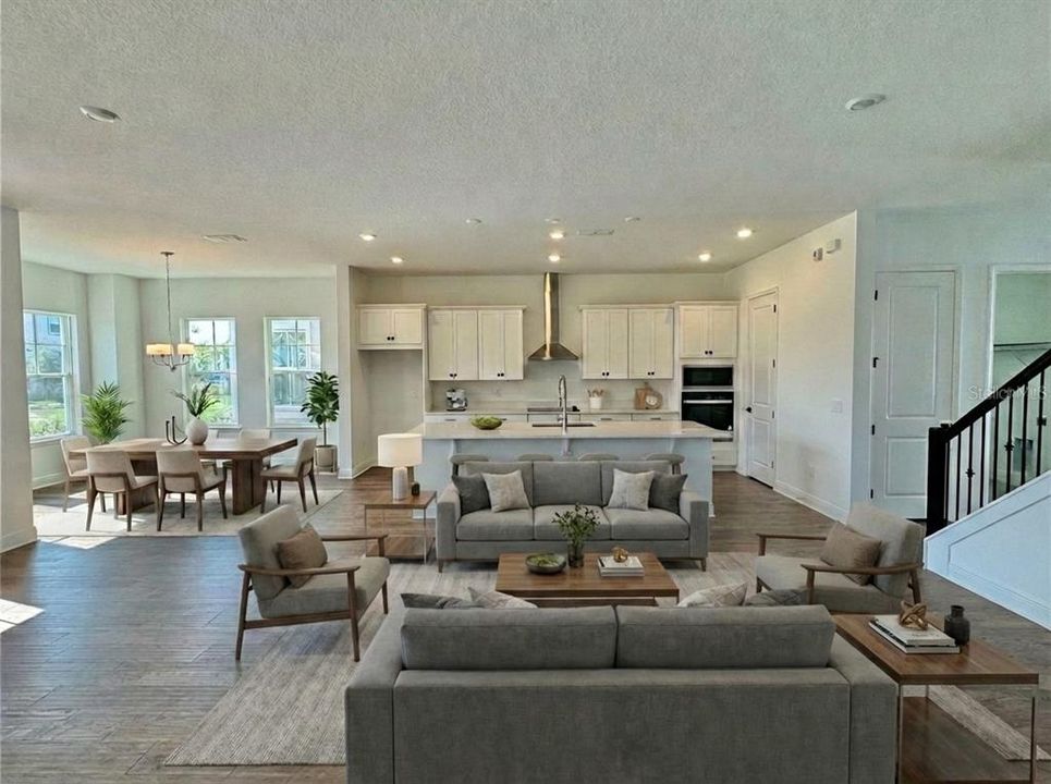 For Sale: $859,990 (5 beds, 4 baths, 3260 Square Feet)