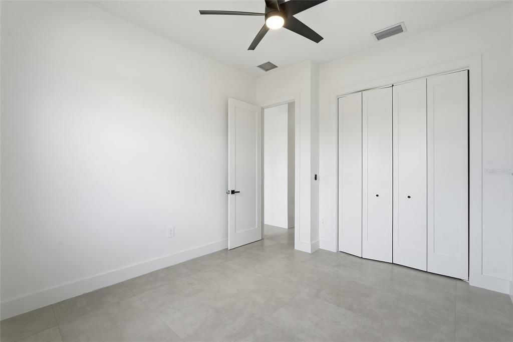 En Venta: $385,000 (3 camas, 2 baños, 1691 Pies cuadrados)