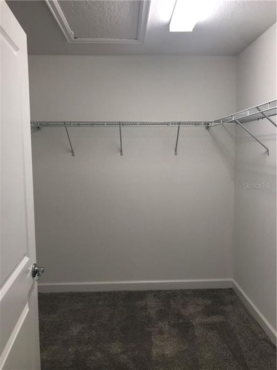 For Rent: $2,900 (4 beds, 3 baths, 2486 Square Feet)