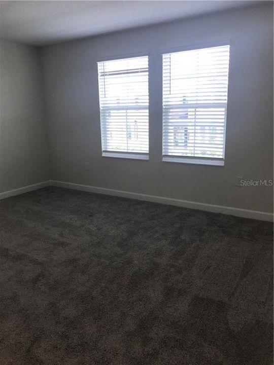 For Rent: $2,900 (4 beds, 3 baths, 2486 Square Feet)