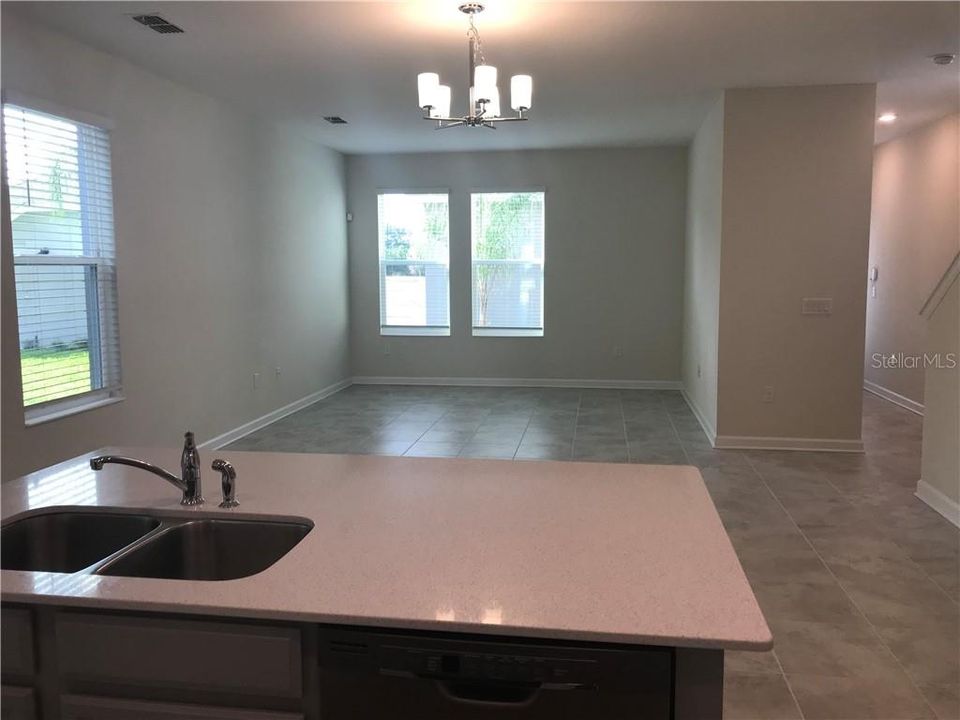 For Rent: $2,900 (4 beds, 3 baths, 2486 Square Feet)